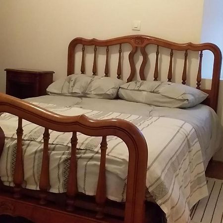 Ferme Maya Saint-Genet-Lerpt 외부 사진